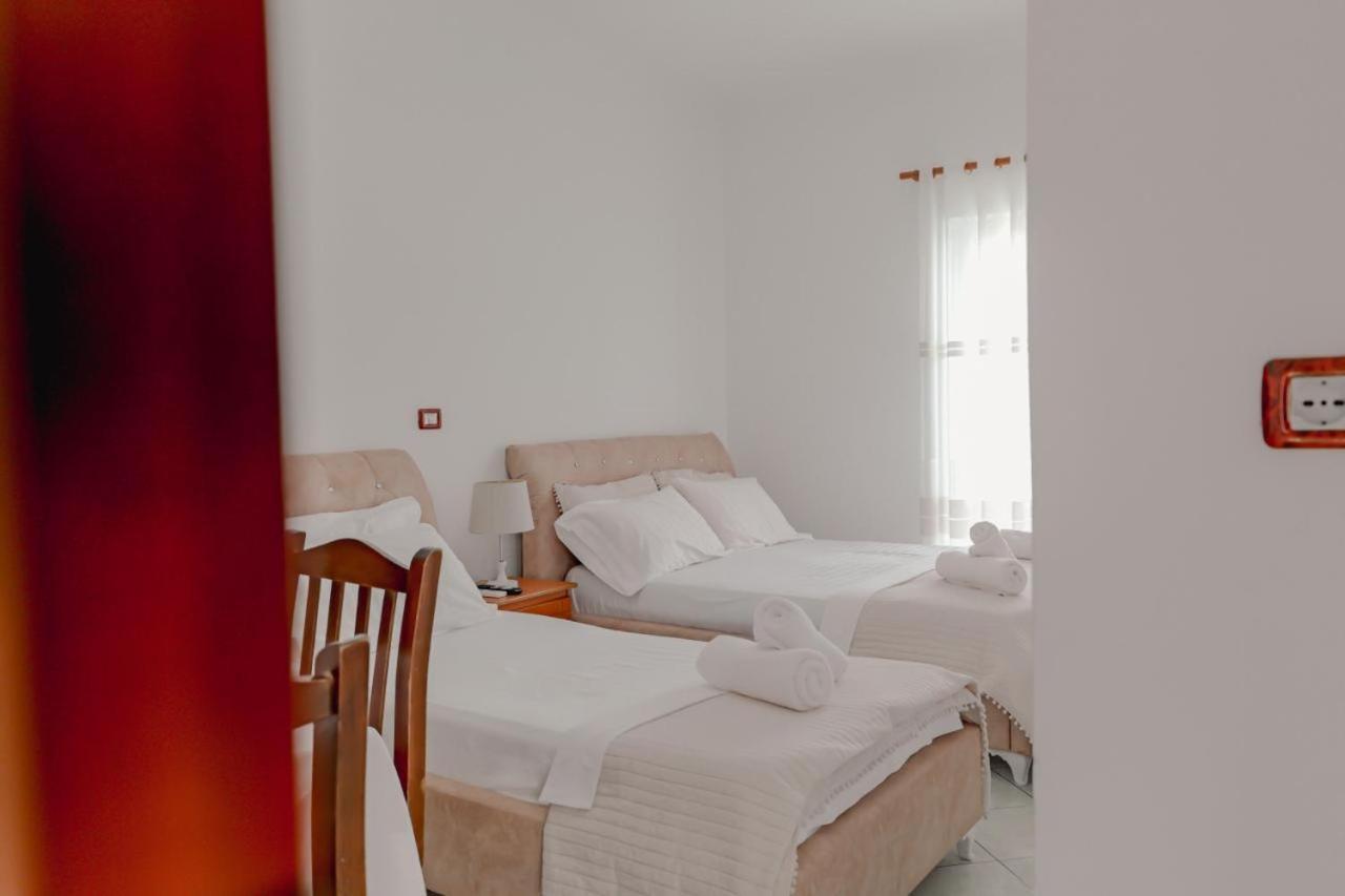 Sunflower Hotel Εξαμίλιο Εξωτερικό φωτογραφία