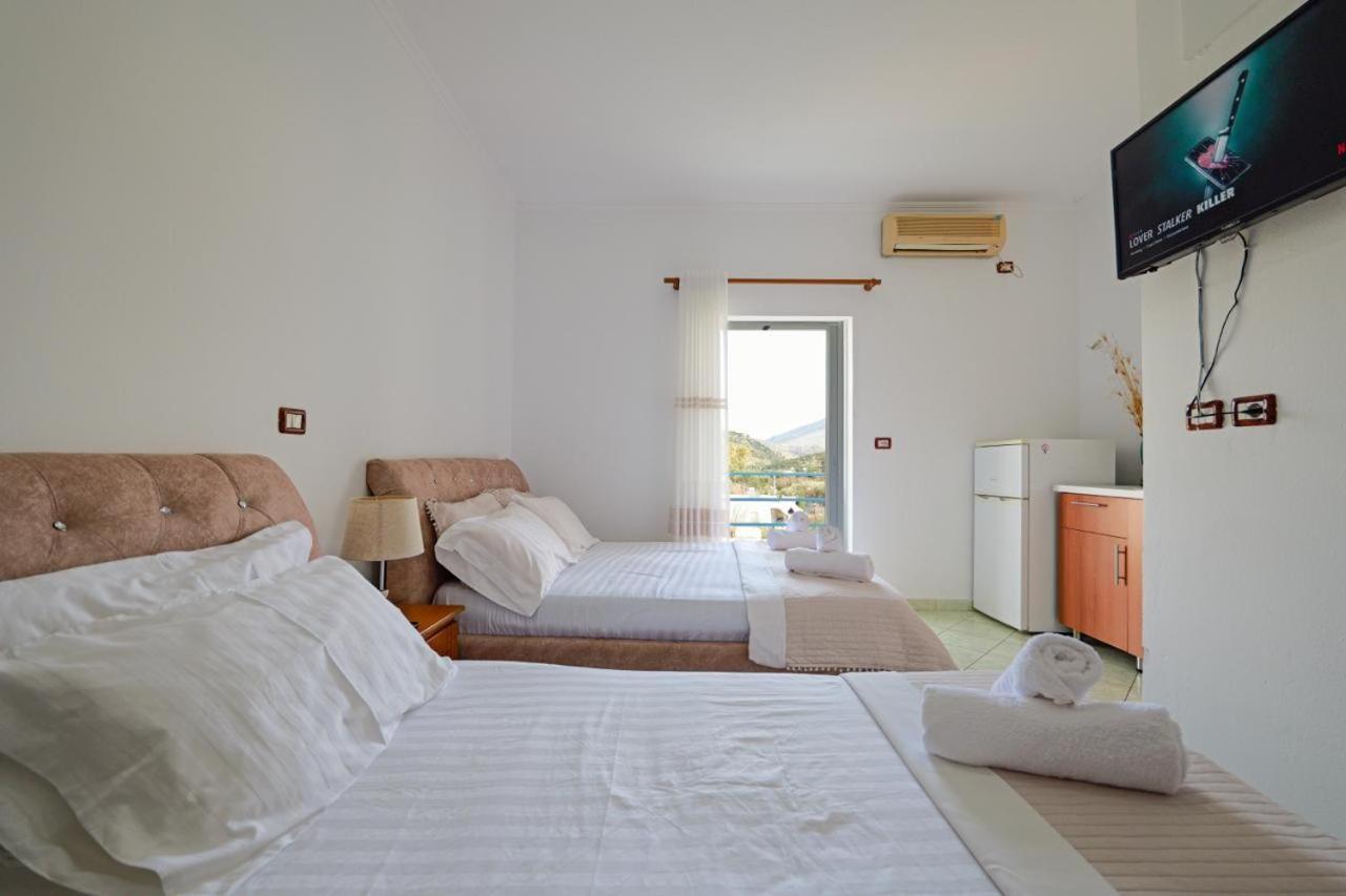 Sunflower Hotel Εξαμίλιο Εξωτερικό φωτογραφία