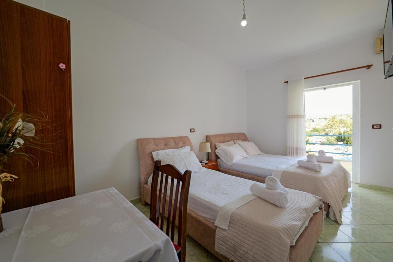 Sunflower Hotel Εξαμίλιο Εξωτερικό φωτογραφία