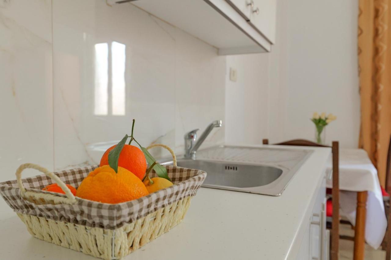 Sunflower Hotel Εξαμίλιο Εξωτερικό φωτογραφία