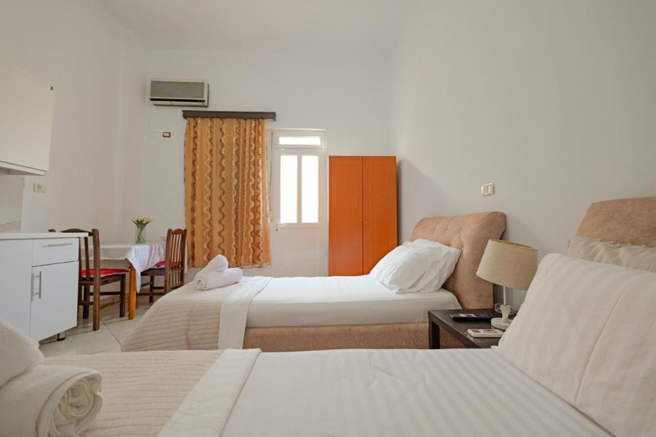 Sunflower Hotel Εξαμίλιο Εξωτερικό φωτογραφία